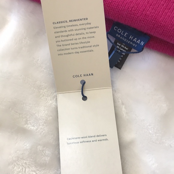 🆕 Cole Haan Fuchsia Cashmere-Blend beanie hat - Picture 5 of 6